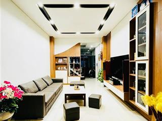 Trường chinh  giải phóng 30m ra phố, trước nhà rộng 3m cực thoáng sáng, nhà dân xây, 2 thoáng 45m2