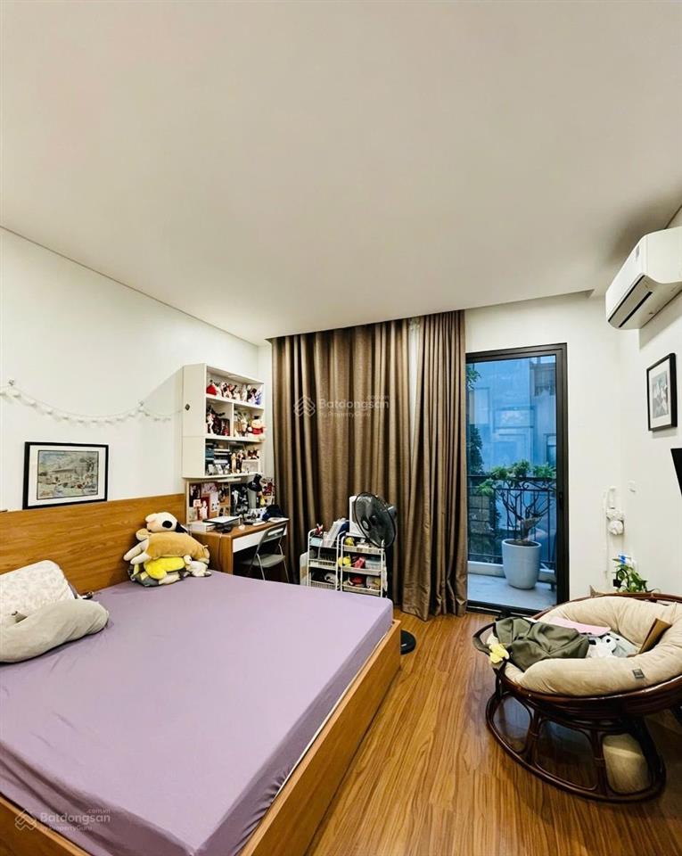 Trường chinh  giải phóng 30m ra phố, trước nhà rộng 3m cực thoáng sáng, nhà dân xây, 2 thoáng 45m2