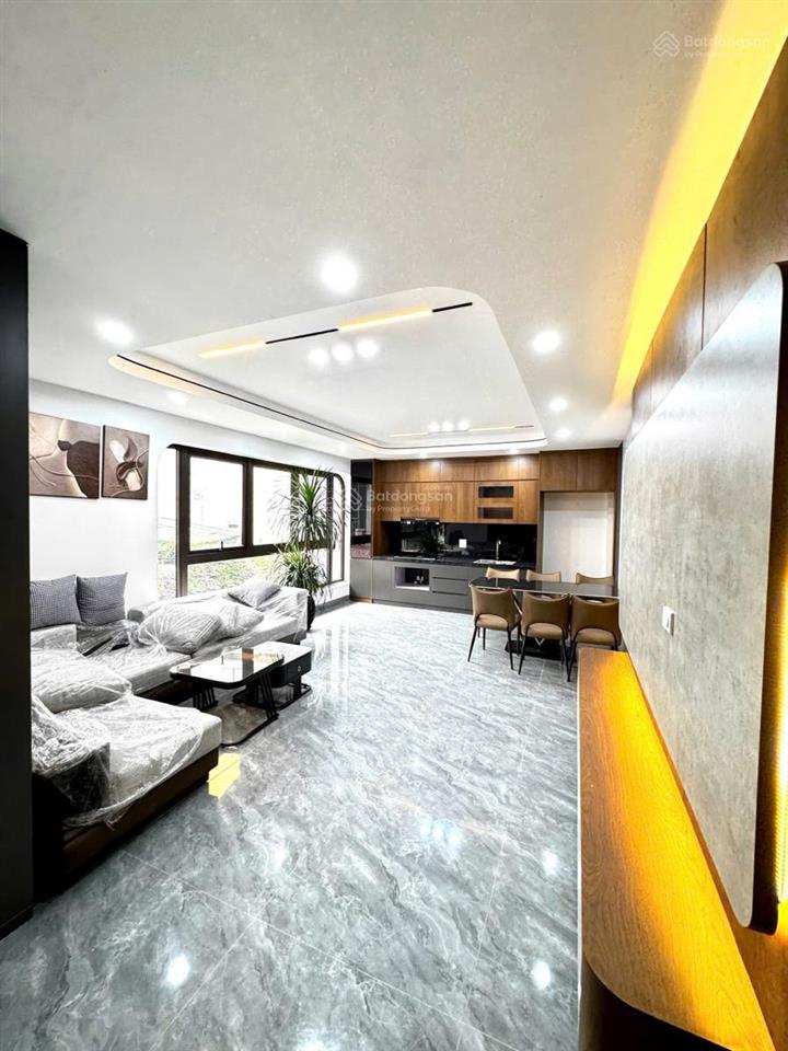 Bán gấp! pháo đài láng, ô tô đỗ, ngõ thông kinh doanh, nhà mới, lô góc, 3 thoáng, full đồ, 41m2*5t