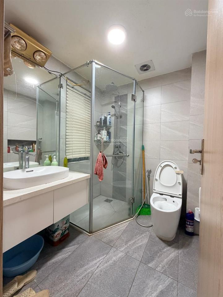 Hiếm! đường láng, ô tô ngủ trong nhà, ngõ thông, gần phố, nhà dân xây mới, thoáng trước sau, 40m*5t