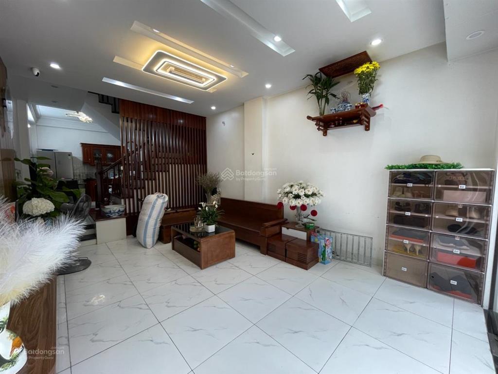 Siêu phẩm văn miếu, mặt ngõ, ô tô đỗ, kinh doanh đỉnh, ngõ thông, nhà dân xây, 2 thoáng, 42m2*5t