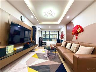 Bán nhà cù chính lan, vf3 đỗ, ngõ thông, vài bước ra phố, nhà mới, lô góc, full đồ, 39m*5t