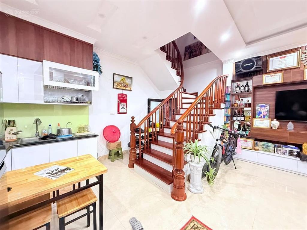Giá đầu tư! xã đàn, 20m thẳng tắp ra phố, vf3 đỗ cửa, ngõ thông, nhà dân xây, 2 thoáng, full đồ,48m