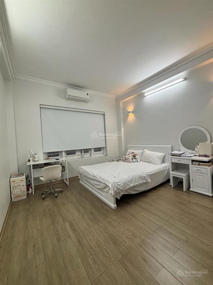 Bán nhà tam khương, vài bước ra phố, ba gác đỗ cửa, thông tứ tung, nhà dân xây, 2 thoáng, 45m*5t