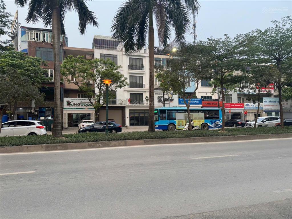 Duy nhất bán căn lk shophouse 75m gần cột đồng hồ mặt đường ngã tư văn phú  la casta hà đông