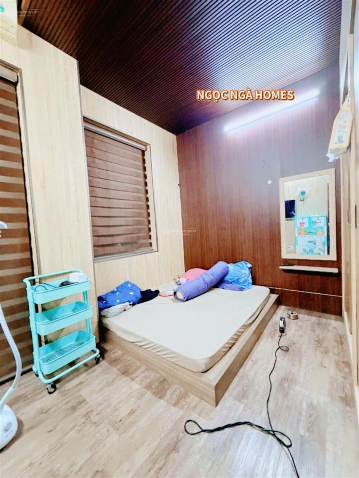 Nhà 1/ hẻm xe tải  3 tầng btct  52m2 (4x13)  4pn  3wc  chỉ 7,35 tỷ (tl) ngay ngã tư 4 xã