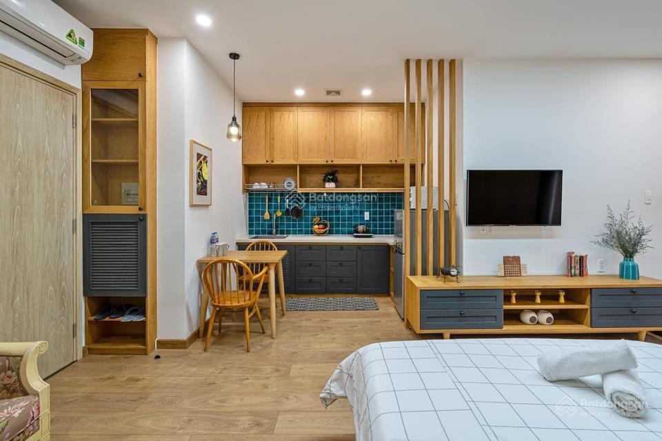 Q2 trống lại căn hộ thiết kế hiện đại  đầy đủ tiện nghi gần cầu sài gòn