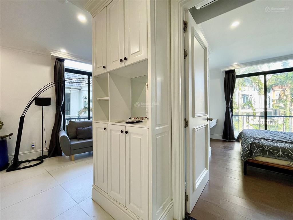 Cho thuê căn hộ 1pn view thoáng  đầy đủ nội thất, nằm gần cầu sài gòn