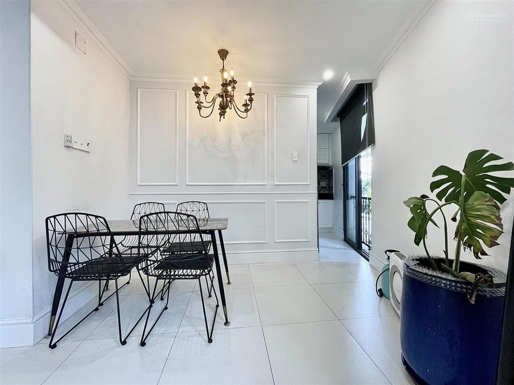 Cho thuê căn hộ 1pn view thoáng  đầy đủ nội thất, nằm gần cầu sài gòn