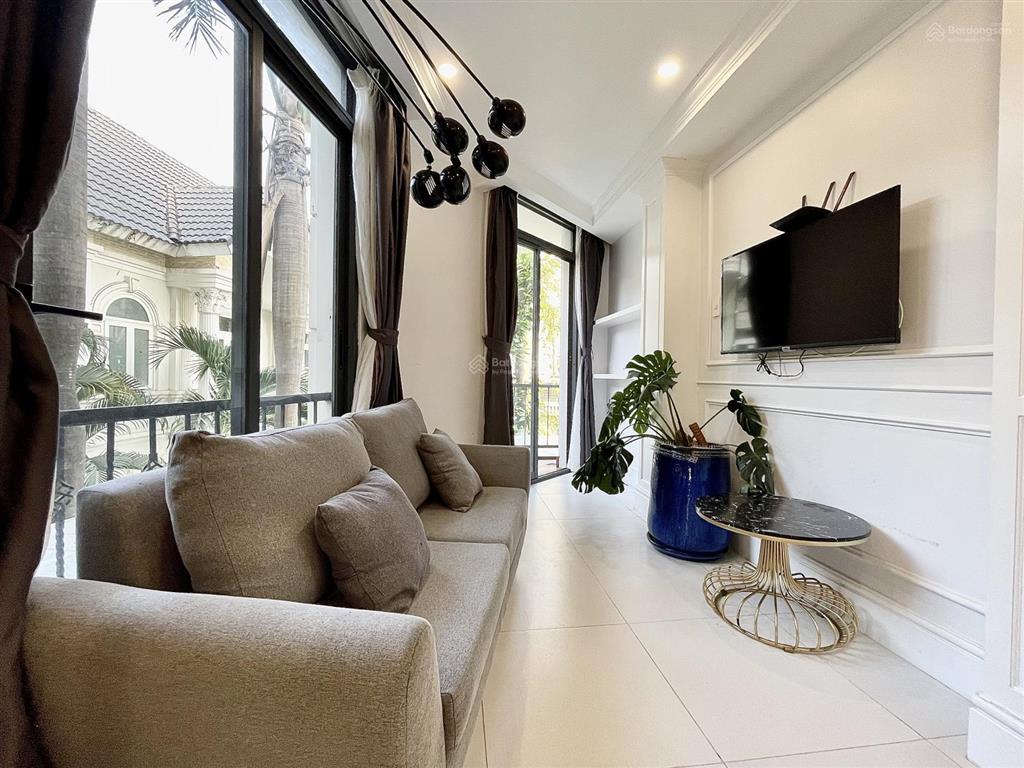 Cho thuê căn hộ 1pn view thoáng  đầy đủ nội thất, nằm gần cầu sài gòn