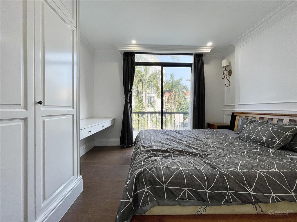 Cho thuê căn hộ 1pn view thoáng  đầy đủ nội thất, nằm gần cầu sài gòn