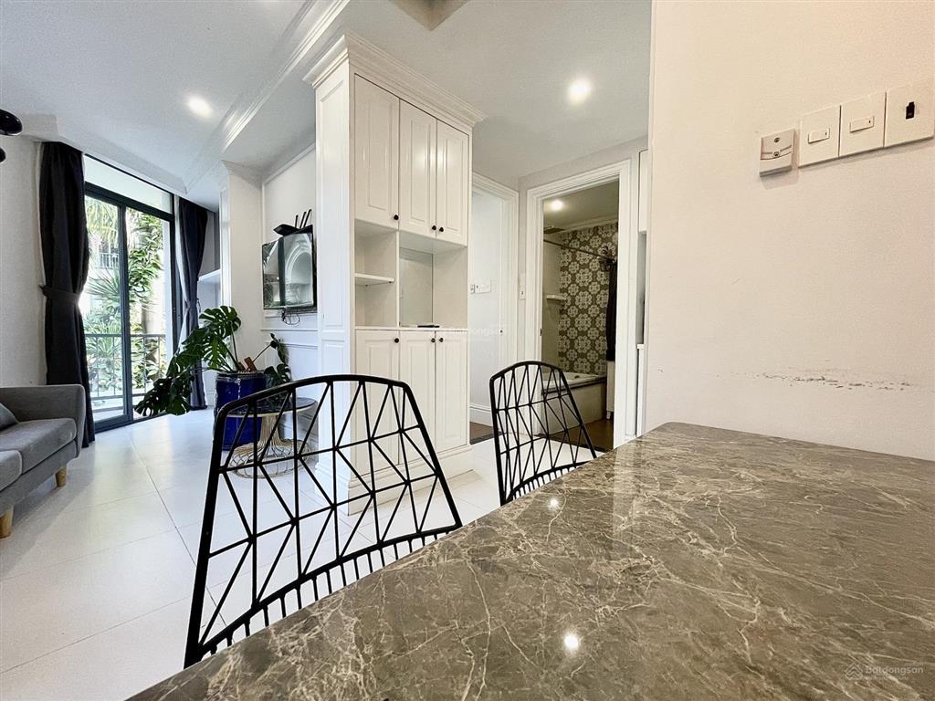 Cho thuê căn hộ 1pn view thoáng  đầy đủ nội thất, nằm gần cầu sài gòn