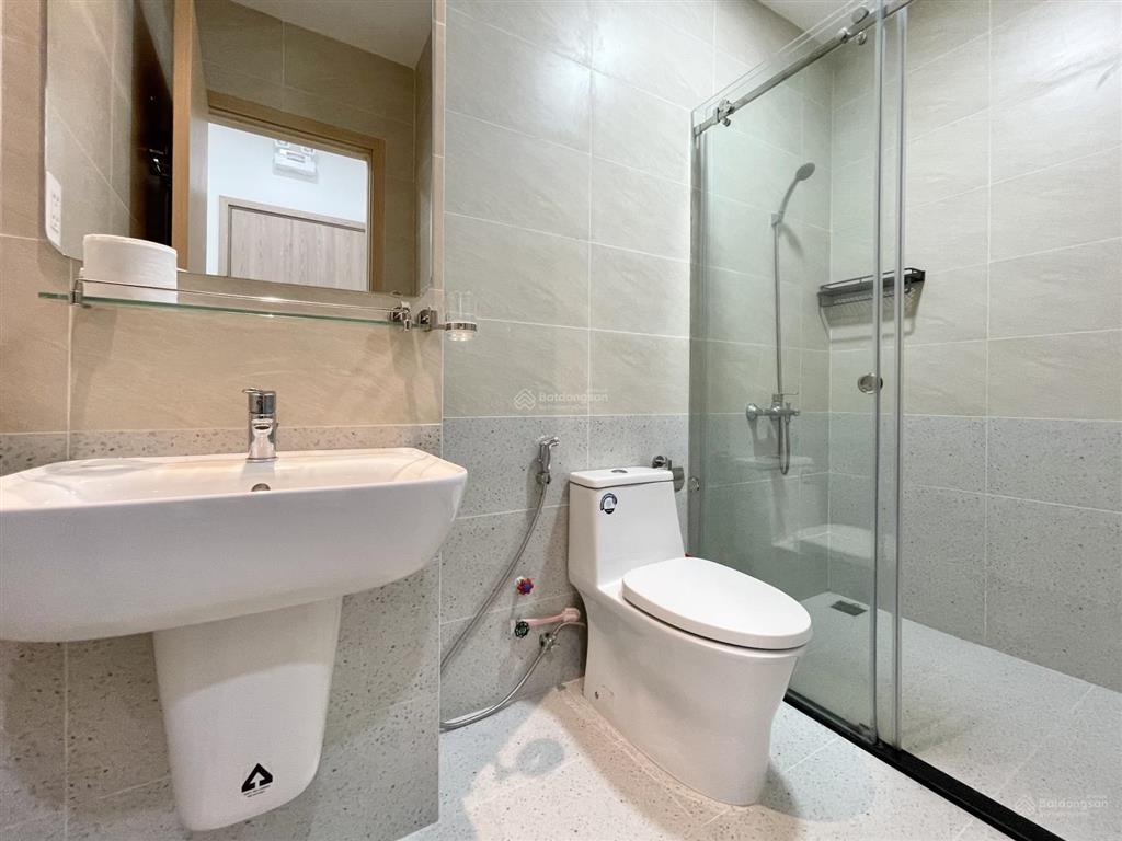 Cho thuê căn hộ đầy đủ nội thất  nằm gần cầu sài gòn
