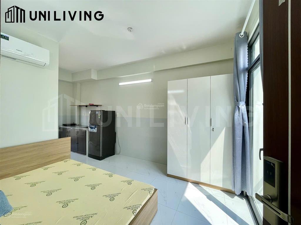 Cho thuê căn hộ hai ban công  cửa sổ thoáng gần cầu sài gòn