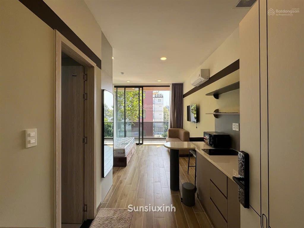 Apartment | ban công cửa sổ thoáng  đầy đủ nội thất nằm trong đảo kim cương