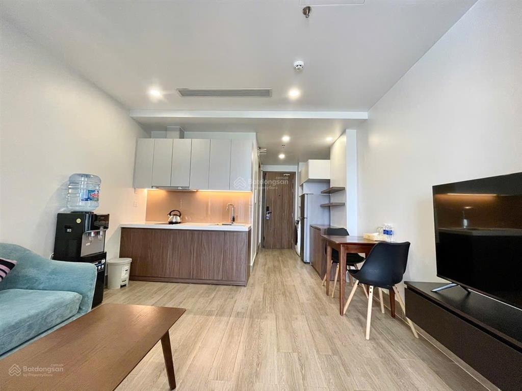 Apartment | thiết kế hiện đại đầy đủ nội thất gần metro