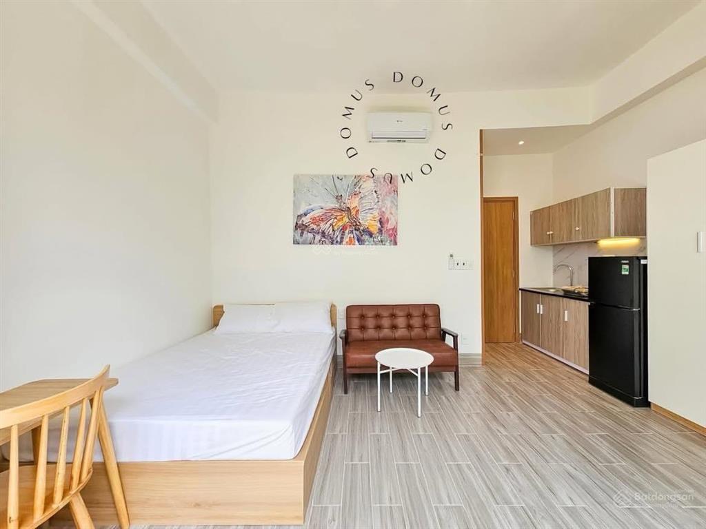 Apartment | ban công cửa sổ thoáng  đầy đủ nội thất
