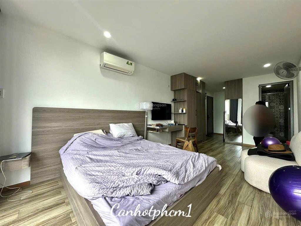 Cho thuê căn hộ đầy đủ nội thất  ban công cửa sổ thoáng ngay đảo kim cương