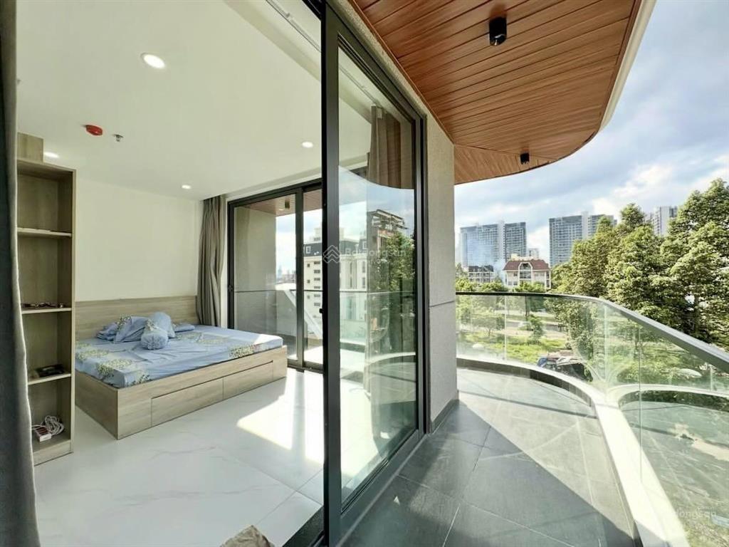 Cho thuê căn hộ ban công view thoáng ngay đảo kim cương  gần khu thủ thiêm sala