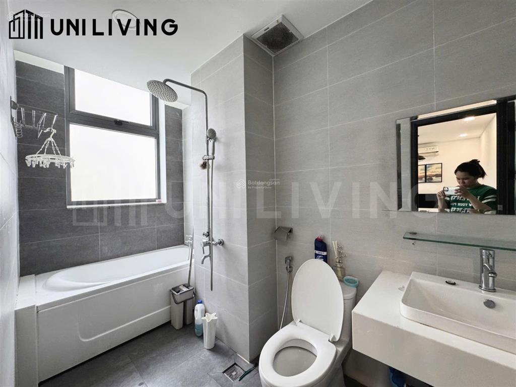 Cho thuê căn hộ 1pn hiện đại  ban công thoáng gần cầu sài gòn