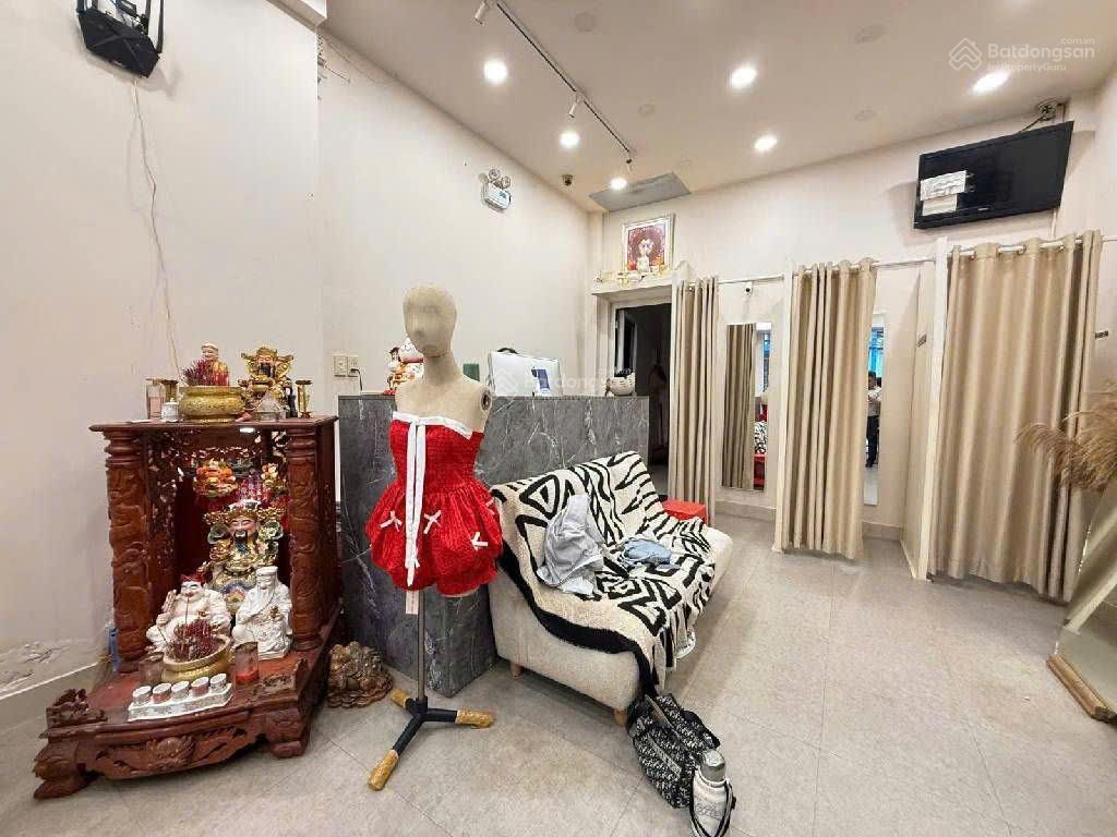 Cần bán gấp nhà hẻm xe hơi 8m đường cầu xéo  tân phú dt 4x16m giá 7.7 tỷ tl  0902 537 ***