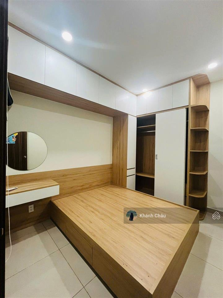 Bán gấp căn hộ vạn đô, 70m2, 2pn 2wc giá cực chất 1,85 tỷ
