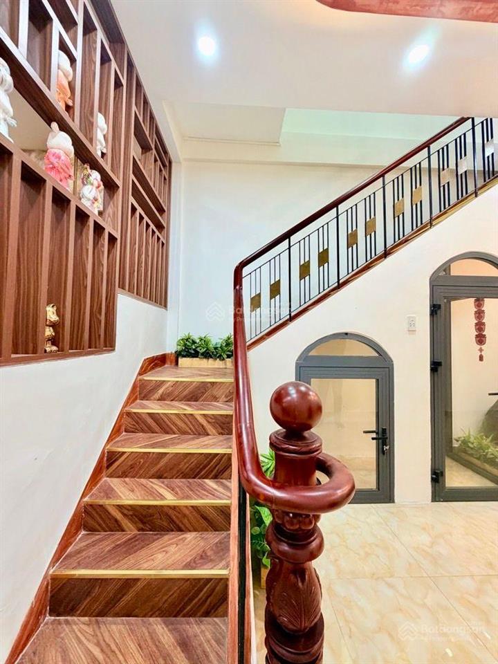 Bán nhà đẹp khu phan xích long  3.5x15m  hẻm thông thoáng  2pn master