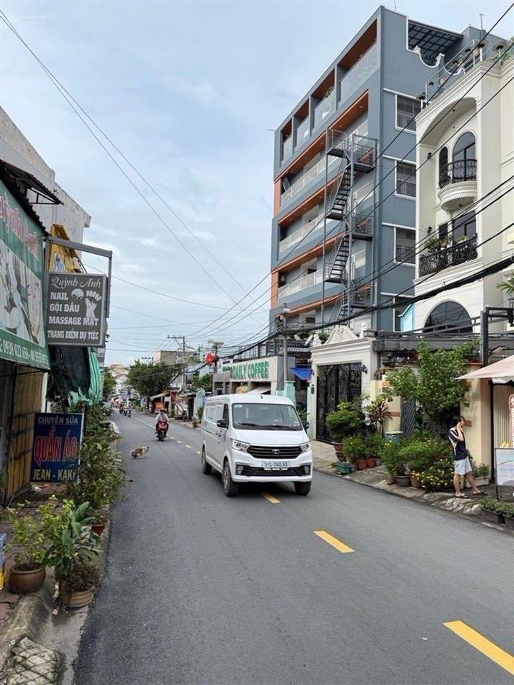 Nhỉnh 7 tĩ,nhà 2 tầng ,dt 123 m2,hxh,ngay chợ tăng nhơn phú b,dương đình hội
