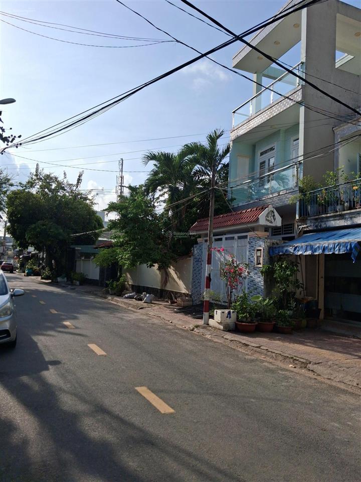 109m2,hxh 8m ,bán lô đất ful thổ cư ,gần vin com ,lê văn việt,nhỉnh 8 tỉ