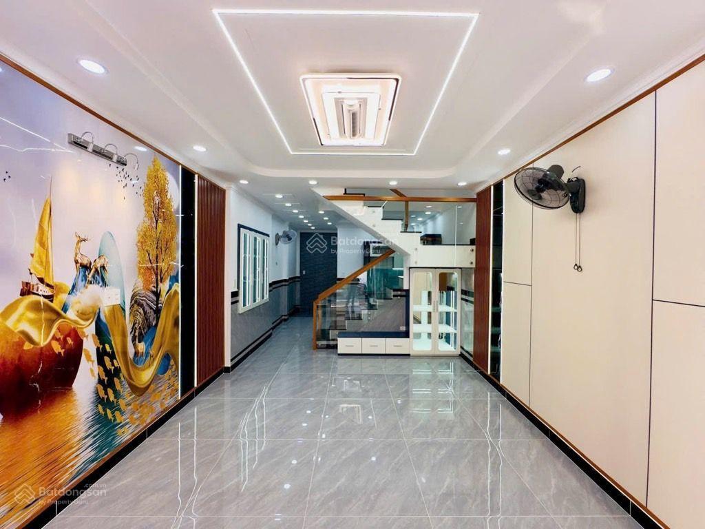 Mặt tiền nhánh ht17 2 tầng nở hậu giá 4.92 tỷ