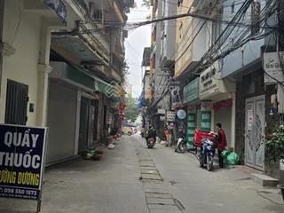 Gấp bán đất xây ccmn yên xá 70m2 chỉ nhỉnh 9 tỷ, dòng tiền ổn định, khu đông người thuê trọ