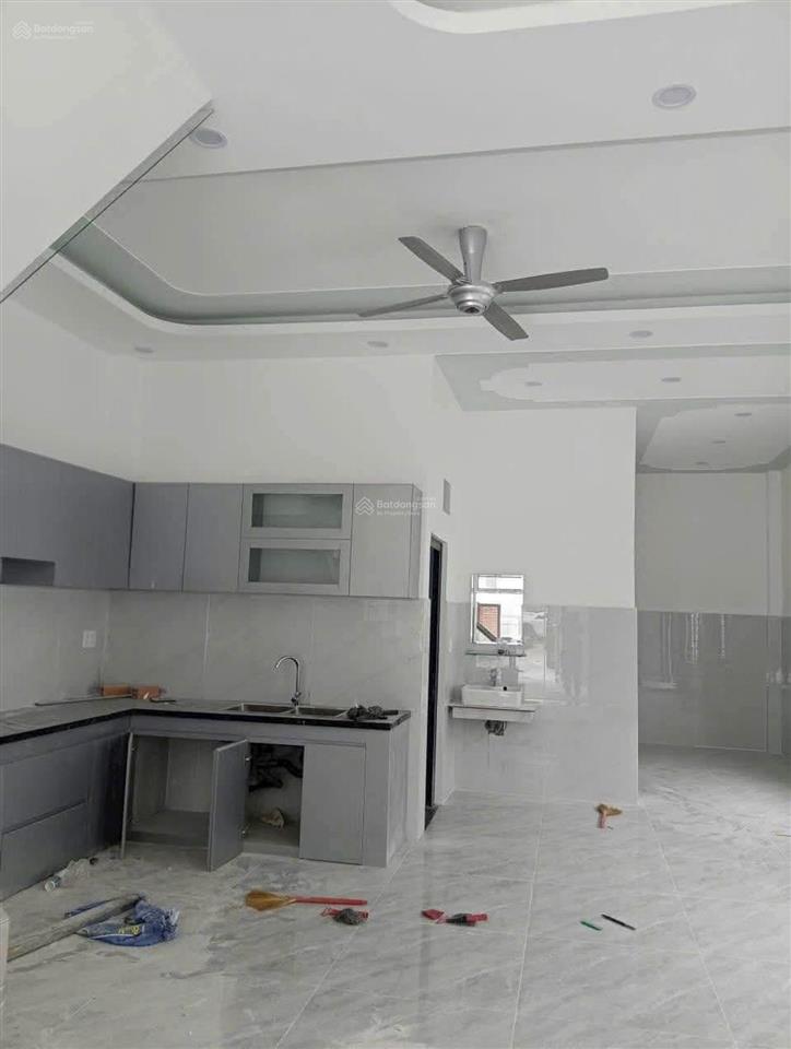 Bán nhà 1t 1l (dt 64m2  ngang 7m) sổ riêng thổ cư 100% đường oto p. hoá an. giá chỉ 2,8 tỷ