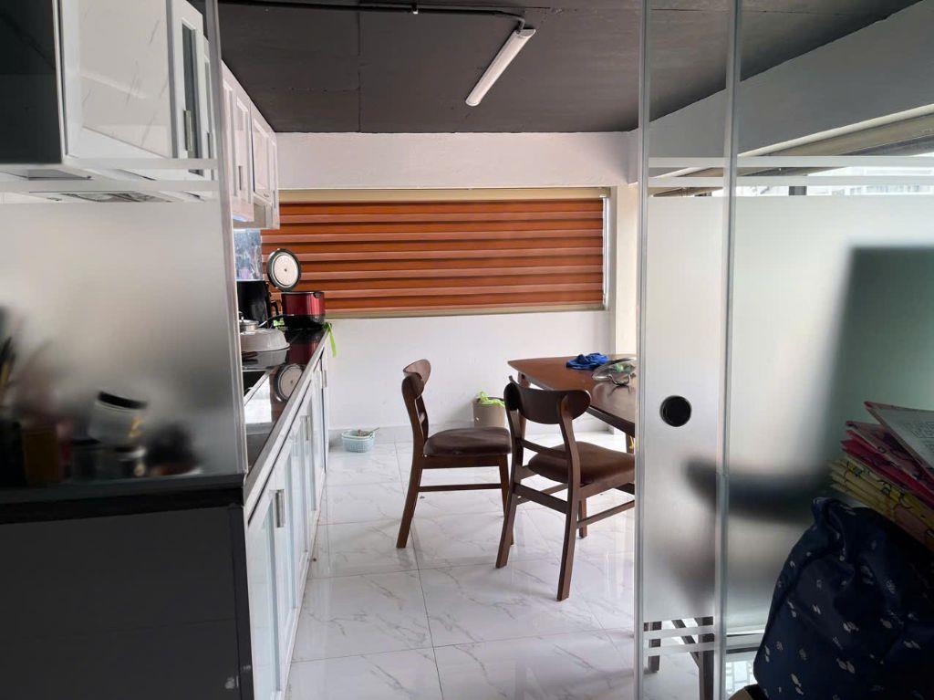 Giá Sốc chỉ còn 30 tỷ cho căn BT 200m2 khu C hoàn thiện đẹp có thang máy, cho thuê 40 tr/tháng