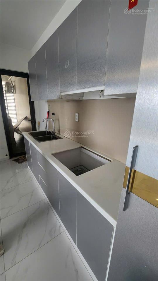 Chính chủ gửi em bán căn hộ 2pn + 2wc giá tốt nhất dự án.  em 0901 002 ***