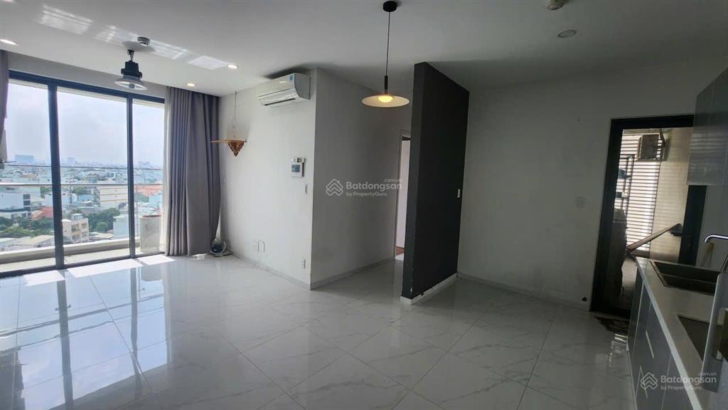 Chính chủ gửi em bán căn hộ 2pn + 2wc giá tốt nhất dự án.  em 0901 002 ***