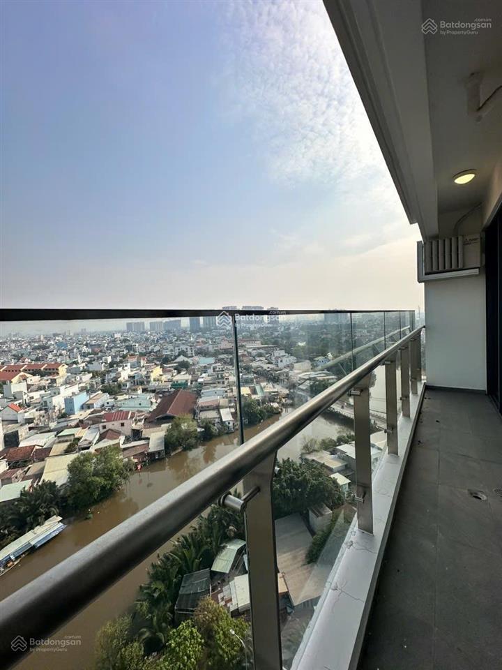 Chính chủ gửi bán căn 3pn giá chỉ 5 tỷ nhận nhà ở ngay