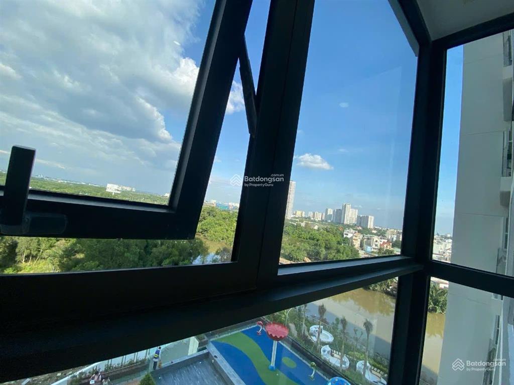 6 tỷ/căn 2pn đầy đủ nội thất. sổ hồng sẵn công chứng ngay. nhận nhà liền