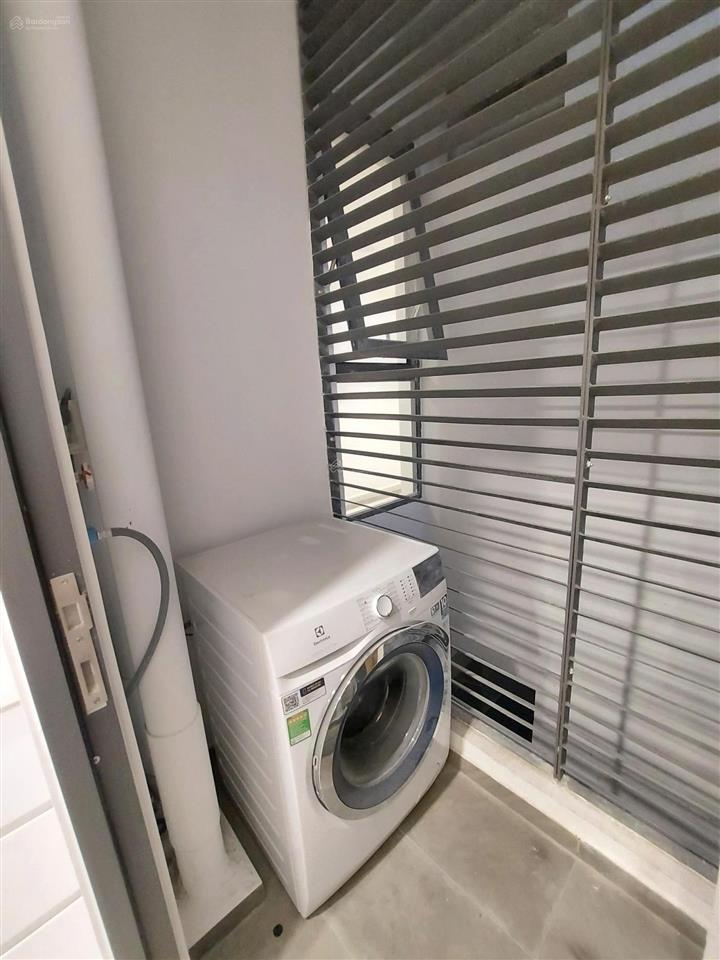 Cần bán căn 1pn full nội thất  5,2 tỷ ngay trung tâm quận 2