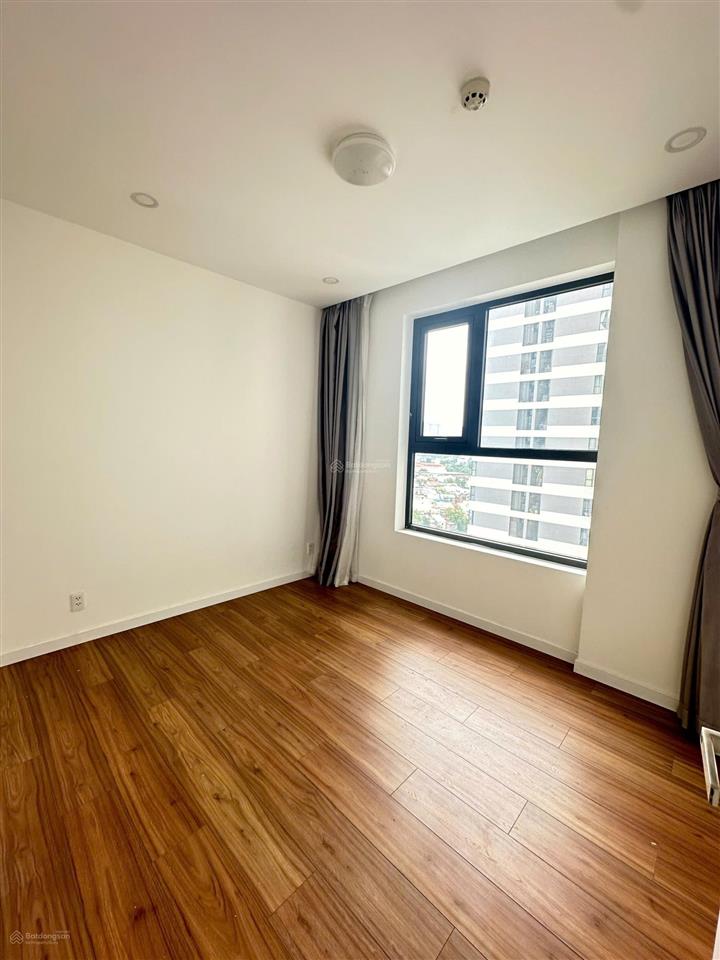 Hàng hiếm d lusso emerald 2pn view sông, nhận nhà ngay, 13 triệu/tháng