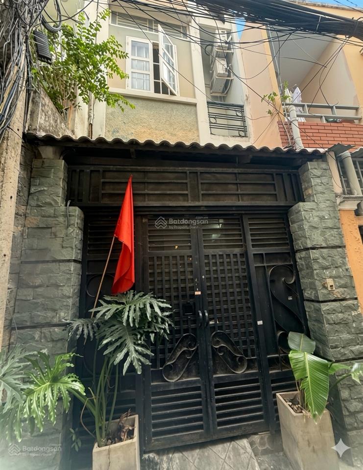 Hàng hiếm khu ngã tư hàng xanh  4 tầng 4 phòng ngủ, 38m2, chỉ 6.4 tỷ