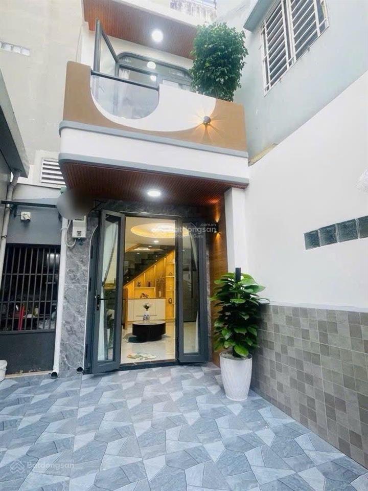 Bán nhà gần chợ bà chiểu diện tích 44m2 3 phòng ngủ giá chỉ 6.x tỷ