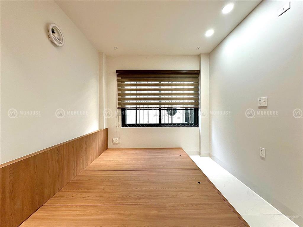 Căn hộ mới xây gần etown cộng hoà  full nội thất mới thuận tiện di chuyển qua sân bay  tân bình