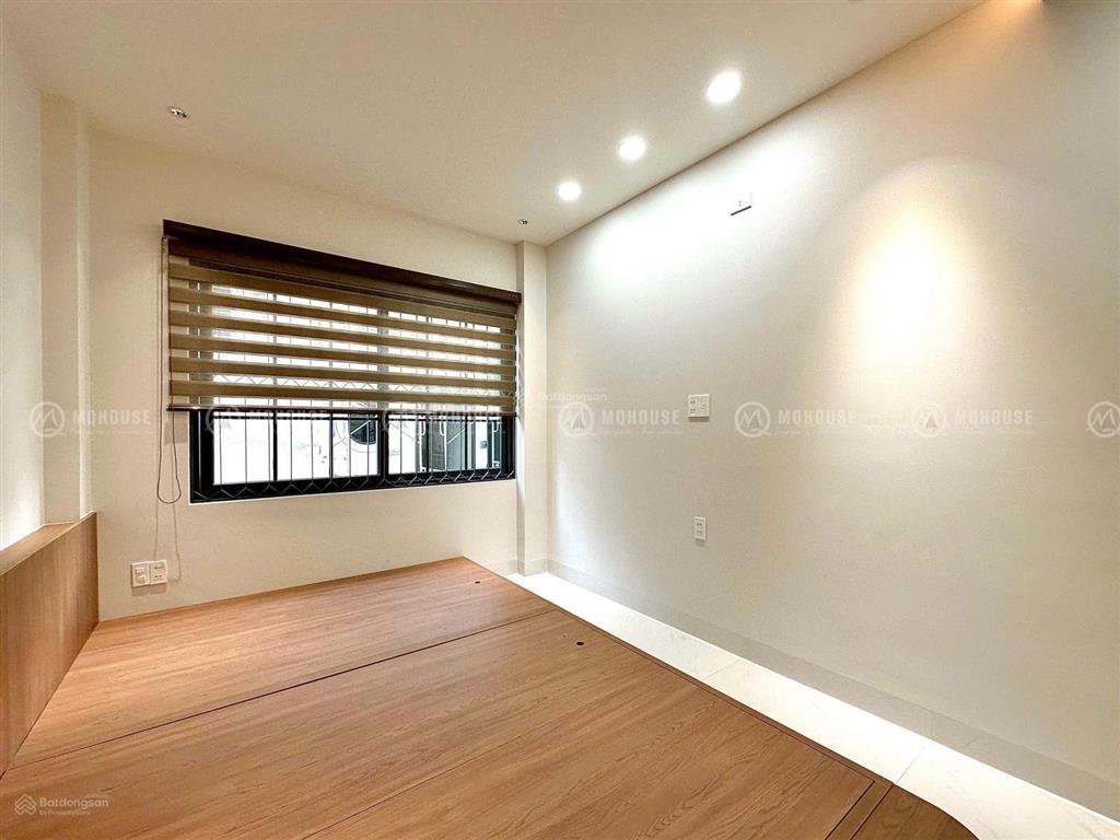 Căn hộ mới xây gần etown cộng hoà  full nội thất mới thuận tiện di chuyển qua sân bay  tân bình
