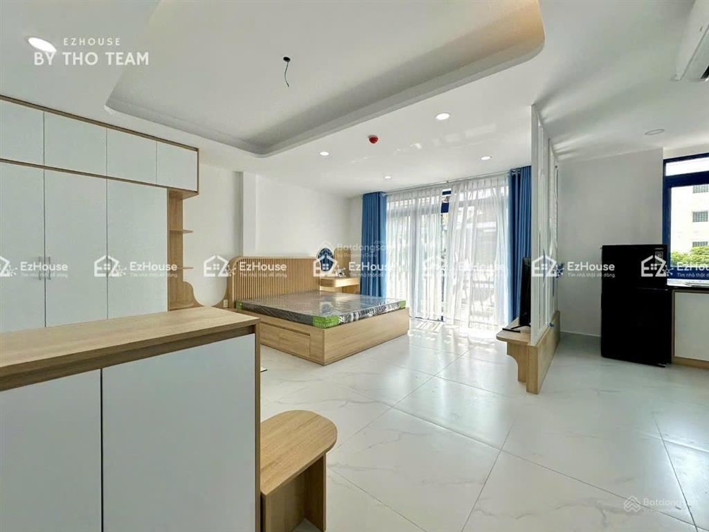 Khai trương căn studio ban công tách bếp cao cấp ngay etown cộng hòanhà ga t3