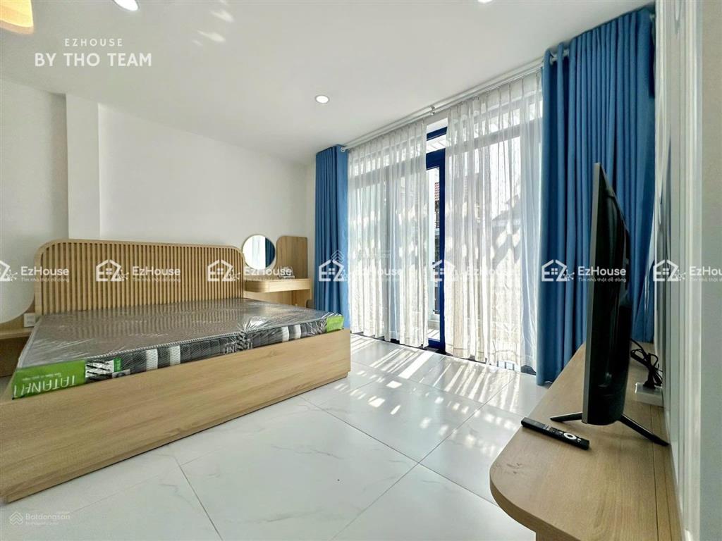 Khai trương căn studio ban công tách bếp cao cấp ngay etown cộng hòanhà ga t3