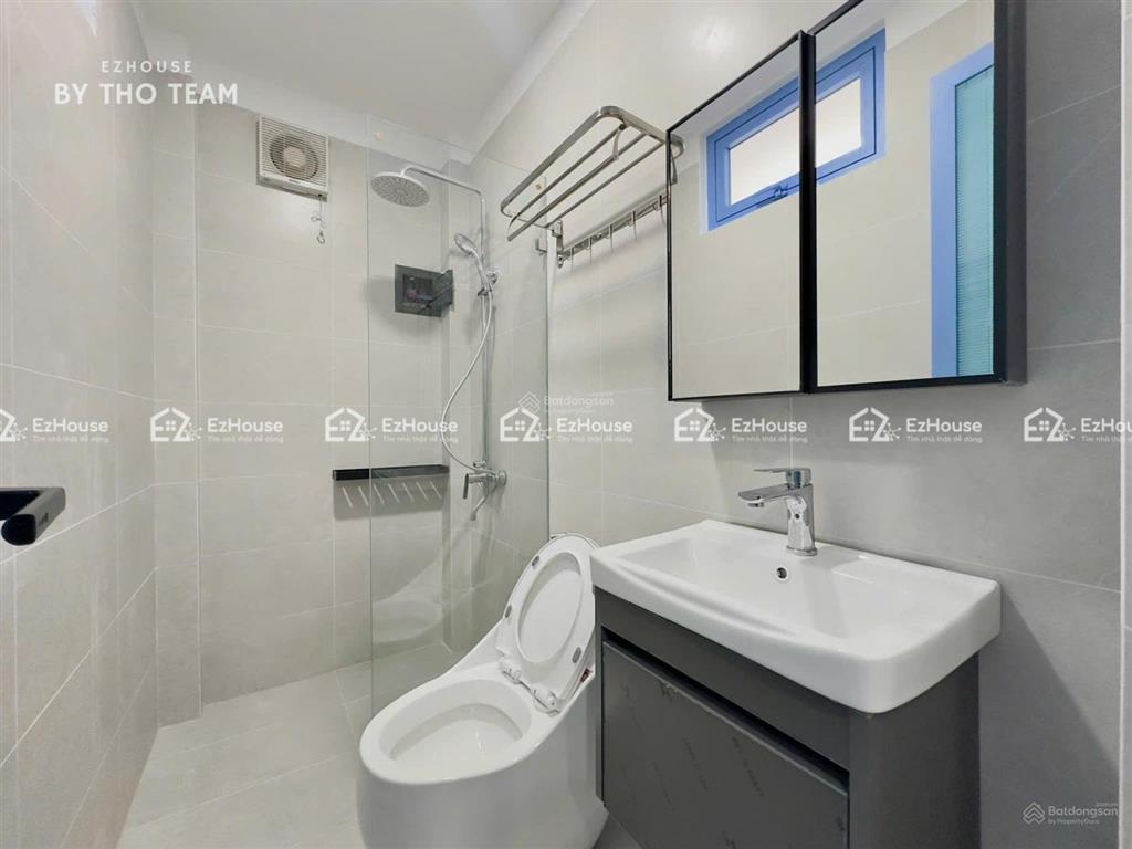 Khai trương căn studio ban công tách bếp cao cấp ngay etown cộng hòanhà ga t3