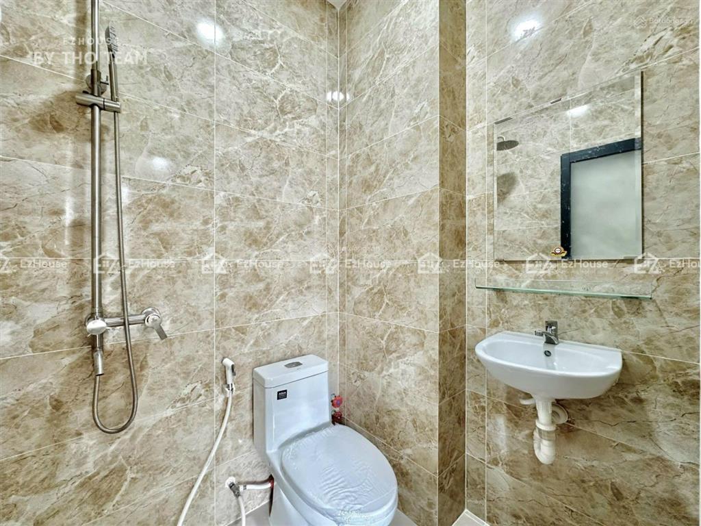 Cho thuê chdv full nội thất ban công/cửa sổ ngay cộng hoà, gần vaa, huit, huflit