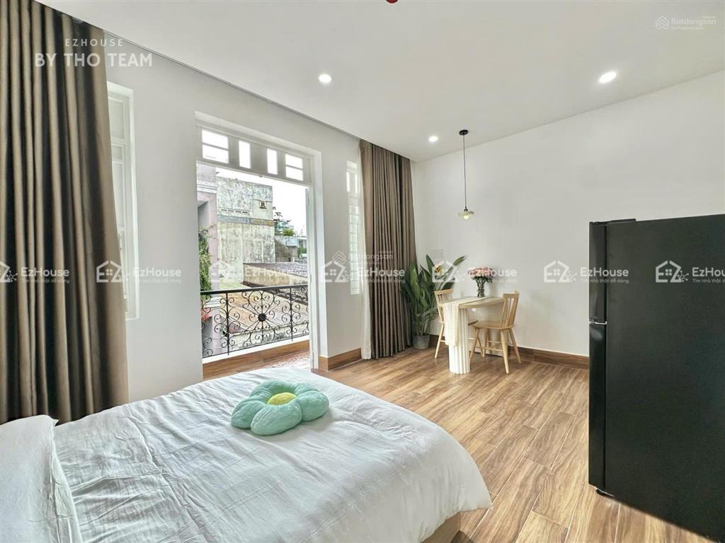 Cho thuê chdv full nội thất ban công/cửa sổ ngay cộng hoà, gần vaa, huit, huflit