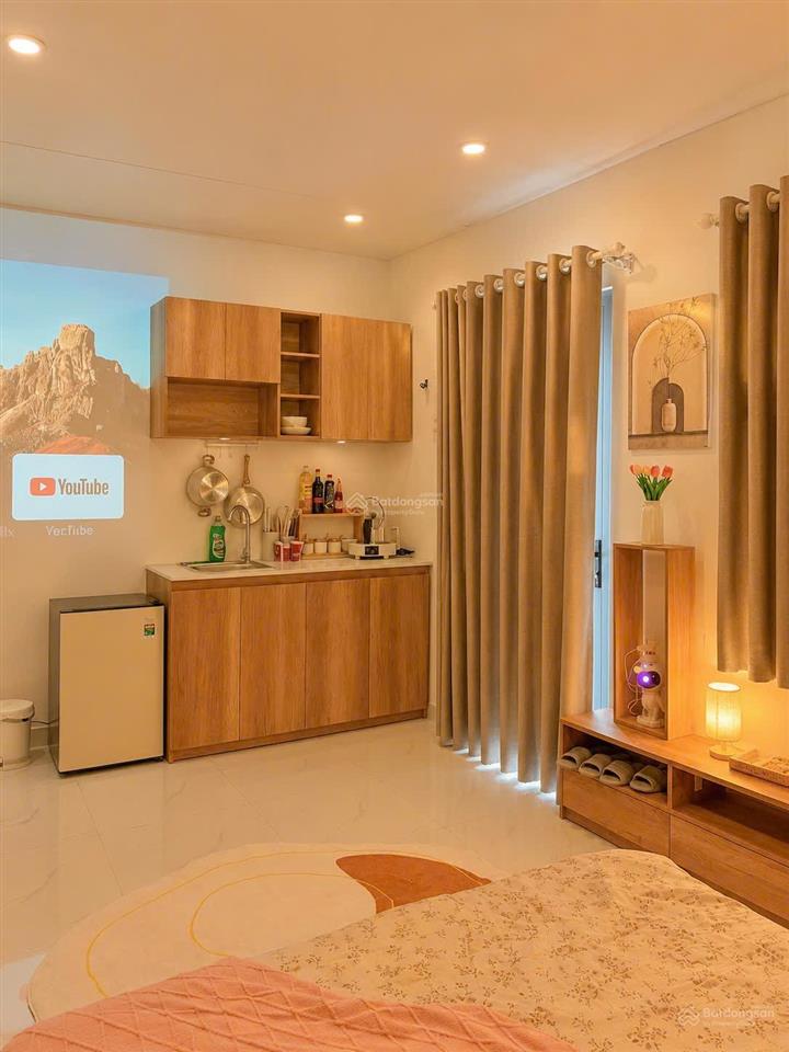 Cho thuê chdv cao cấp full nội thất ngay khu bàu cát, ngã tư bảy hiền, sân bay tân sơn nhất