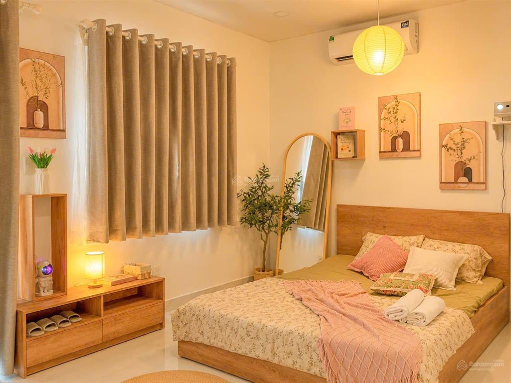 Cho thuê chdv cao cấp full nội thất ngay khu bàu cát, ngã tư bảy hiền, sân bay tân sơn nhất
